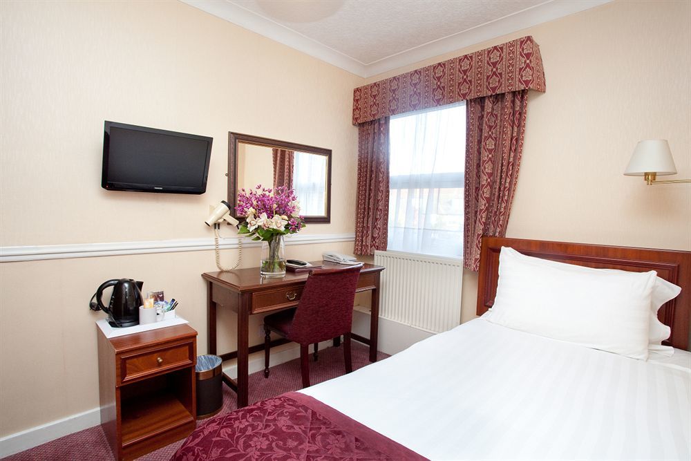 The Victoria Hotel Canterbury Bagian luar foto